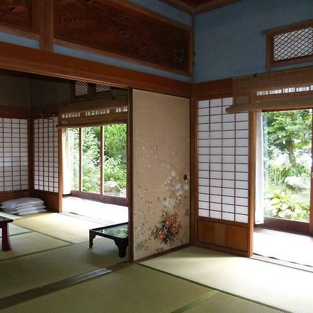 Guesthouse Higashi Fujitatei 汤村 外观 照片