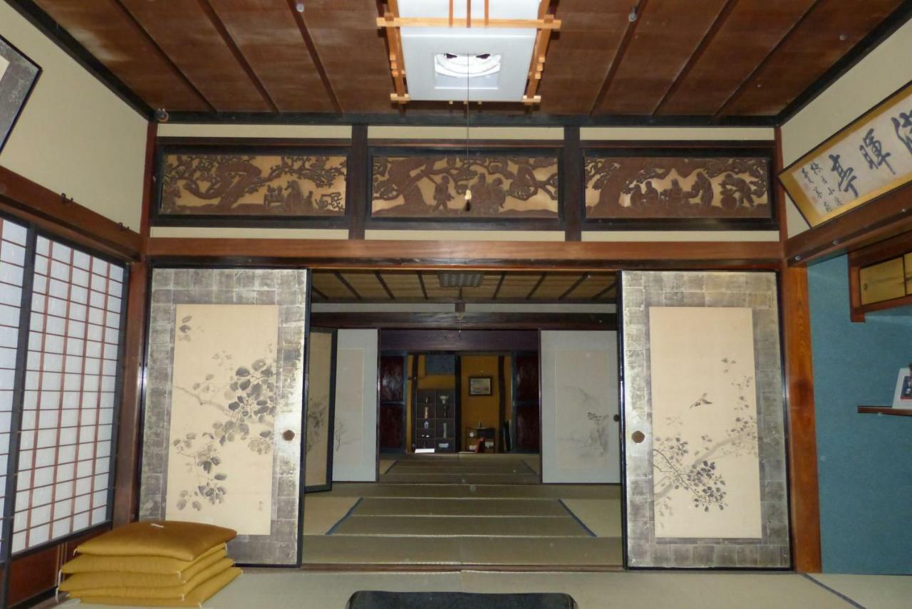 Guesthouse Higashi Fujitatei 汤村 外观 照片